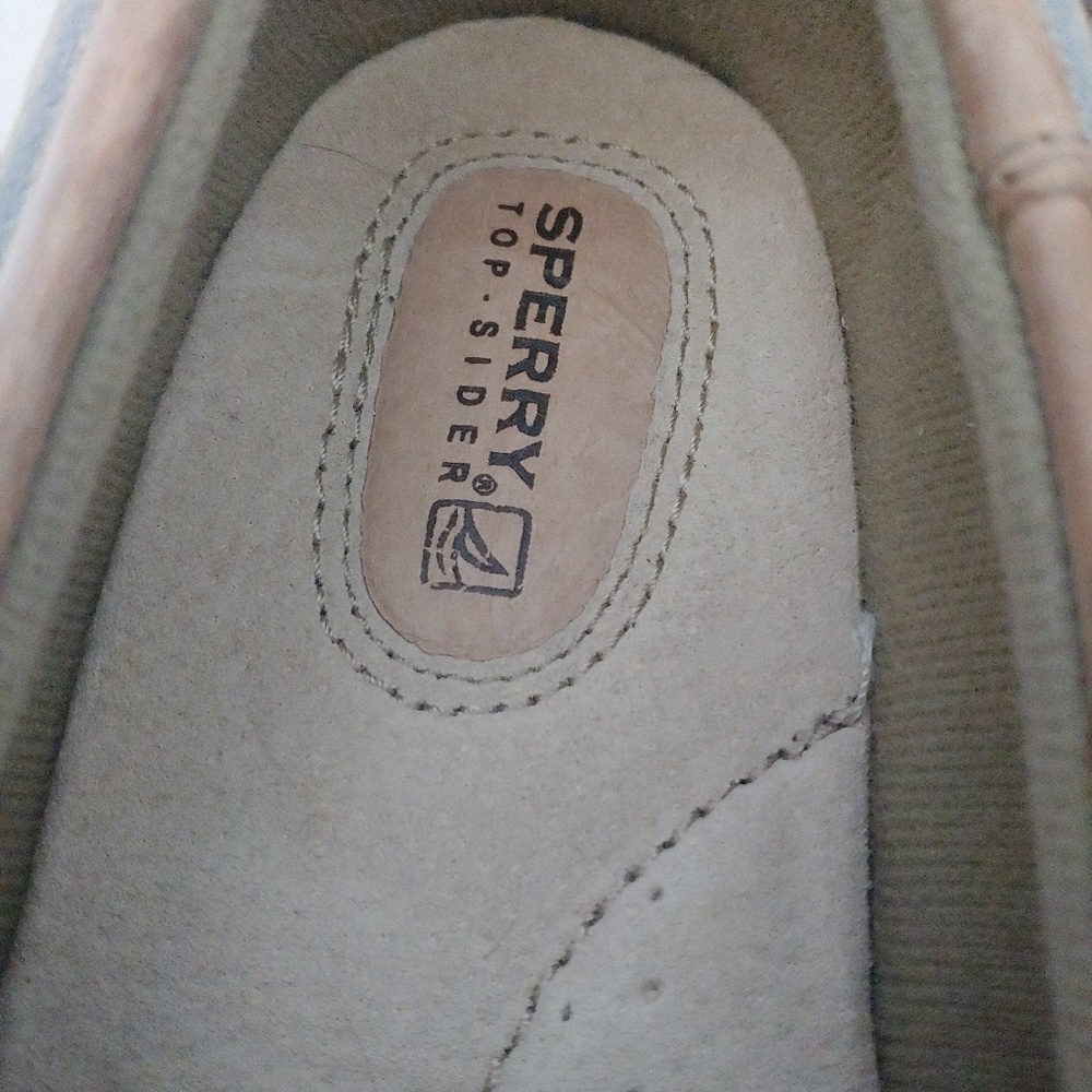 Sperry's - Picture 2 of 3